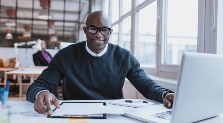 How Using a Bookkeeper Can Help Run Your Business